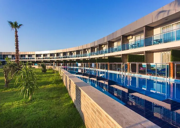 Xeno Eftalia Resort Konaklı